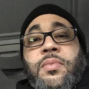 Meet your Posher, Derek